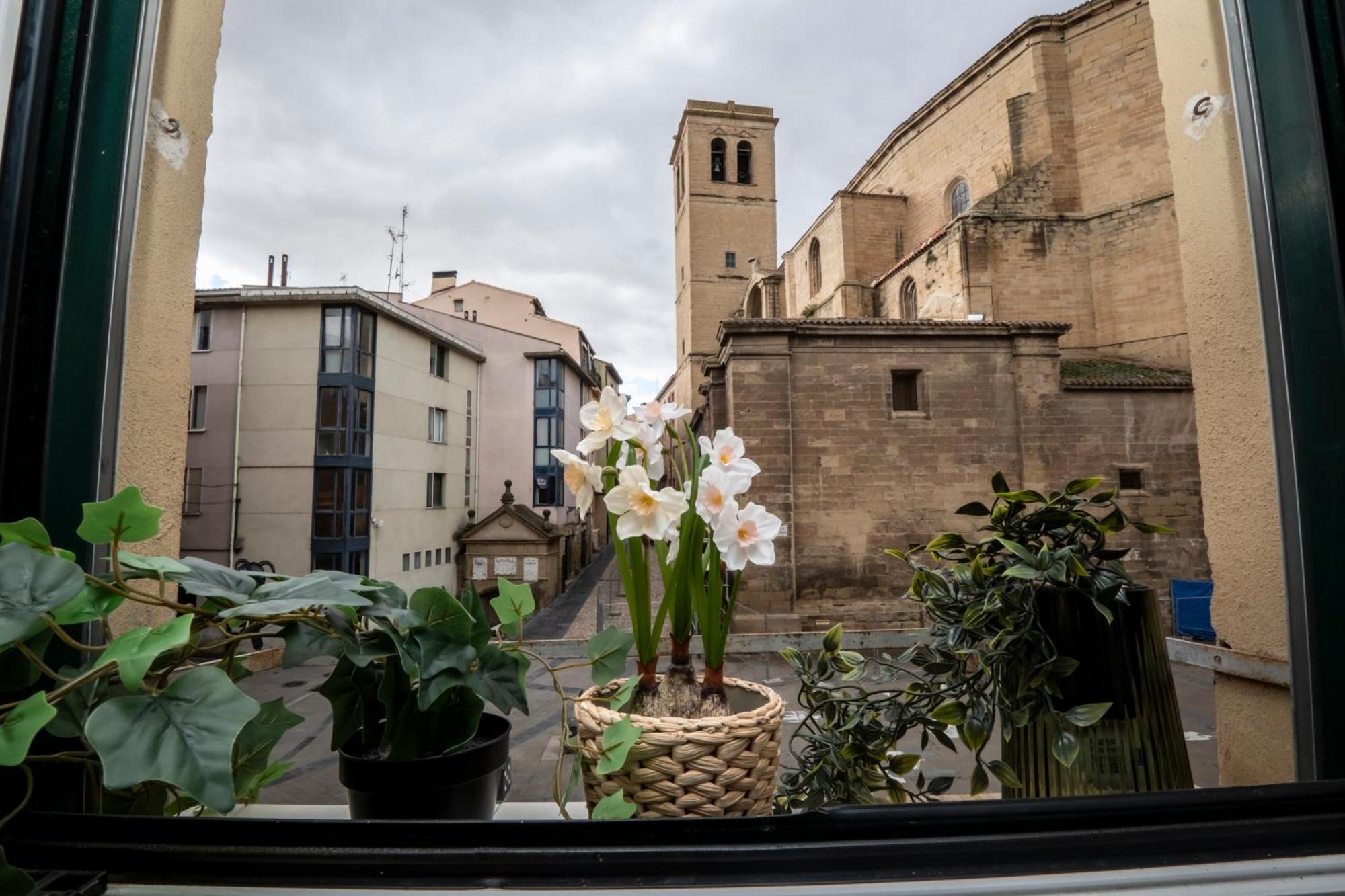 Santiago Tower Aire Ac Casco Antiguo By Apartamentos Логроньо Экстерьер фото